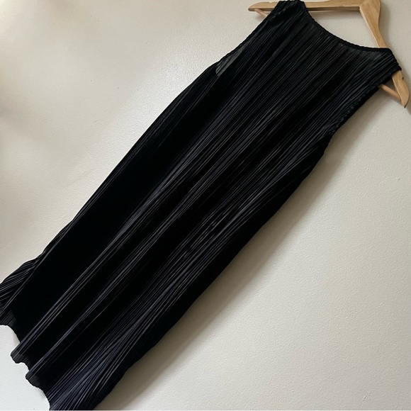 H&M Black Pleated Sheer Midi Dress Size S Witchcore Whimsigoth Dark Fairy Goth - Picture 2 of 8